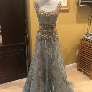 Reem Acra Couture Gown sz 6